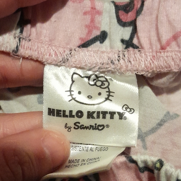 Hello Kitty Pink and White Kids Pajama Set - Picture 4 of 7